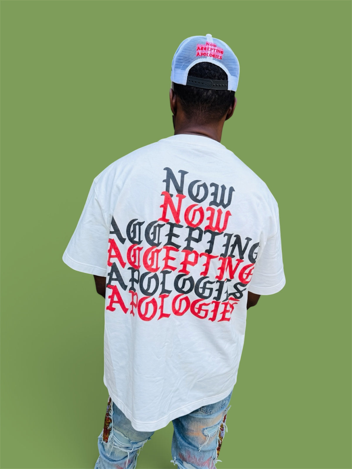 NOW ACCEPTING APOLOGIES — OVERSIZED BOXY TEE